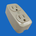 TOMACORRIENTE DOBLE SOBREPONER POLARIZADO MARFIL 15 AMPERIOS 125V #78V EAGLE.png
