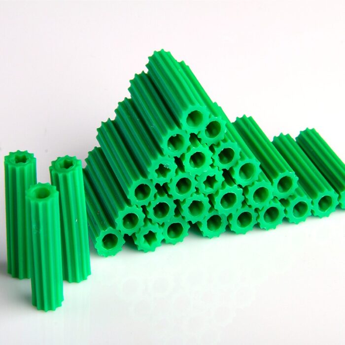 TAQUETE TARUGO DE PLASTICO VERDE 1-4.jpeg